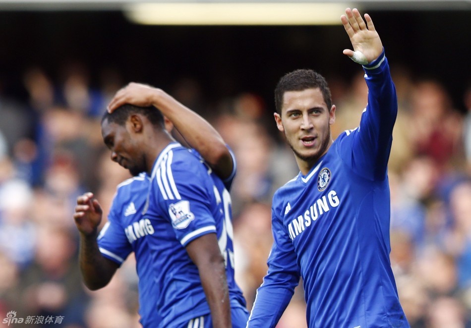 詹姆斯关键时刻上篮得分